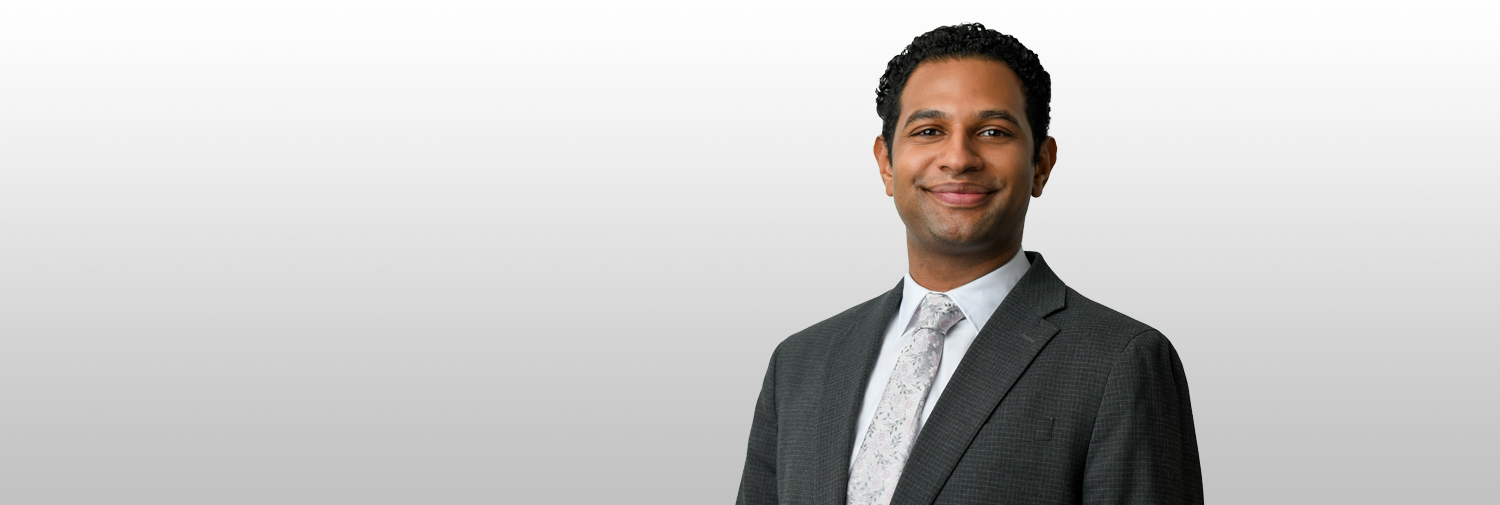 Devon Kelly, Romanucci & Blandin Photo